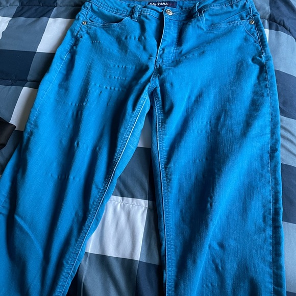 Vibrant Blue Capri Denim, well worn - Picture 4 of 4